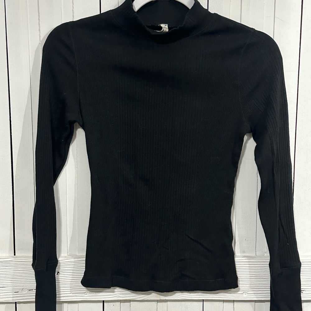 NWOT Free People Long Sleeve Ribbed Top